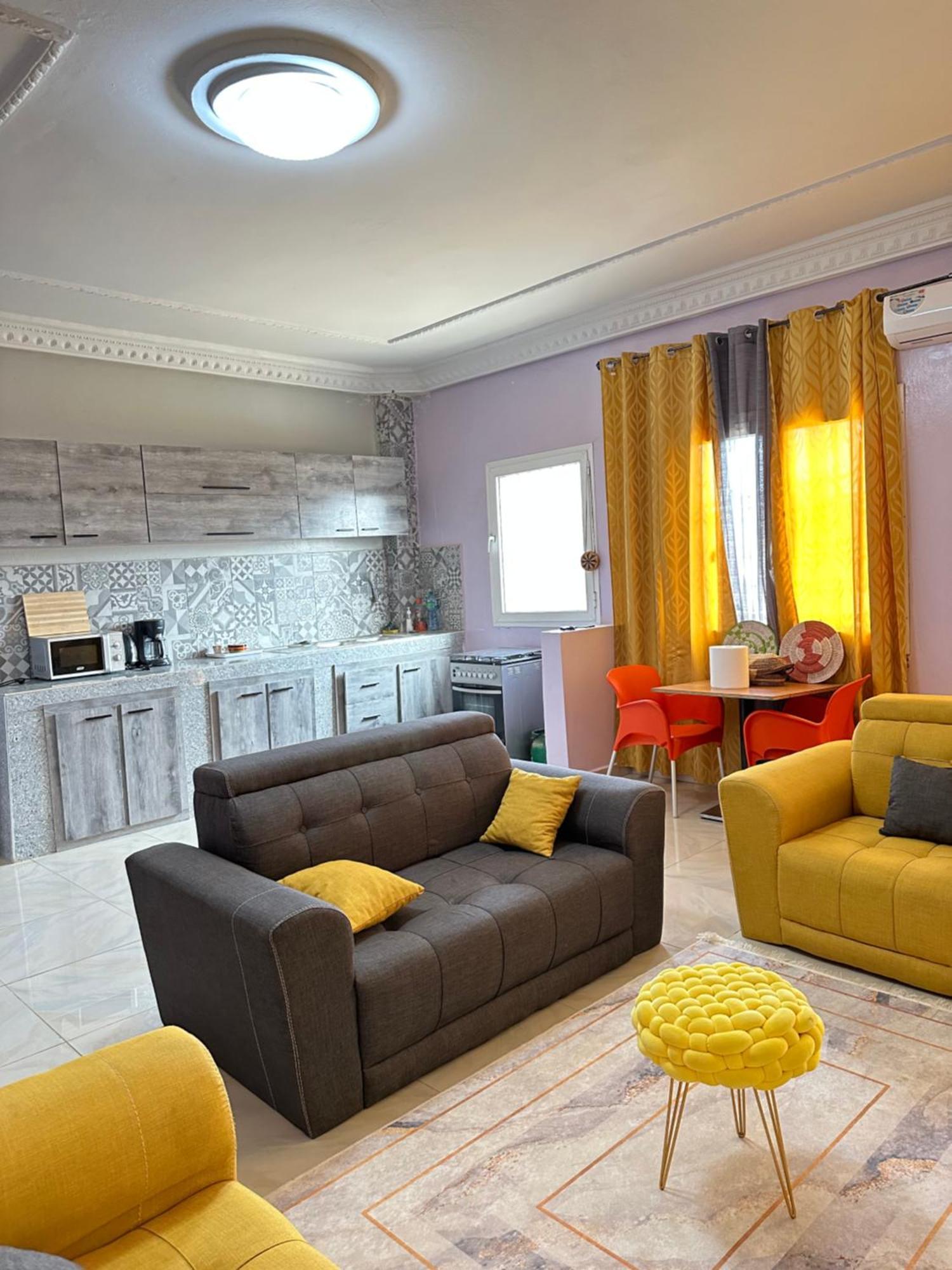 Residences Primis Thies - Appartements Et Chambres Eksteriør billede